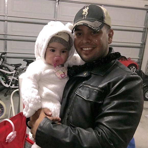 Meet your Posher, Hugo - Picture 1 of 1